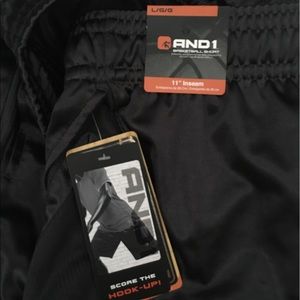 Men’s black basketball shorts